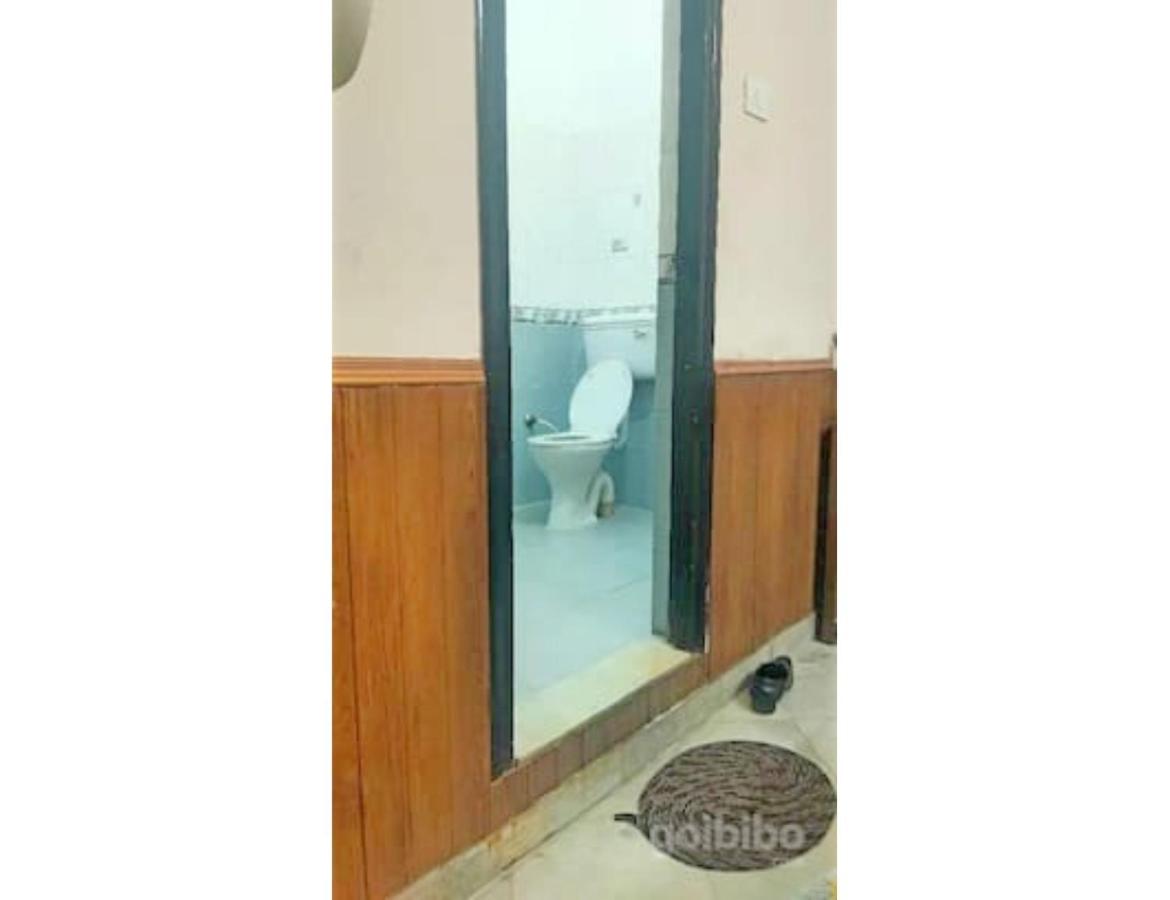 Hotel Basera Guest House, Saharanpur Exteriör bild