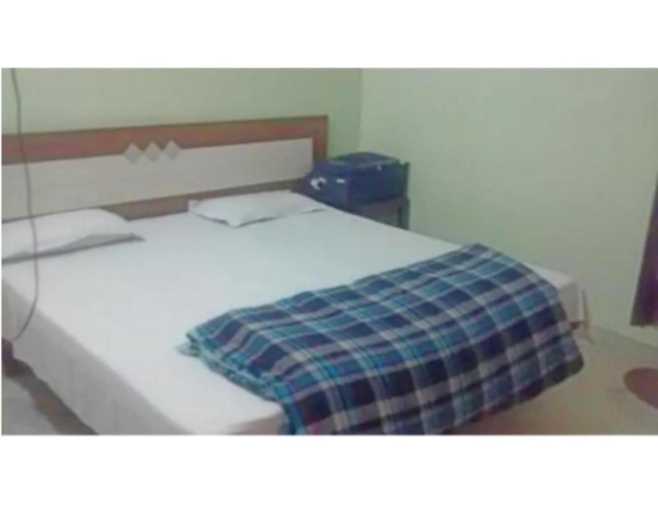 Hotel Basera Guest House, Saharanpur Exteriör bild
